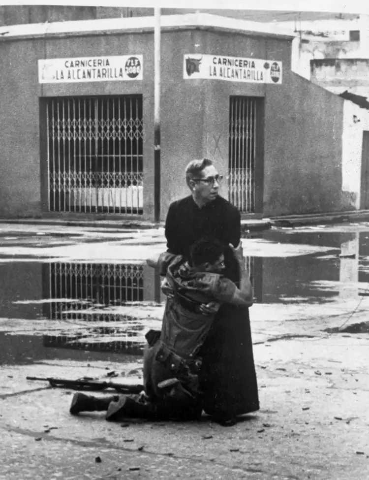 World Press Photo. Фото Эктора Рондон Ловера, 1962 год