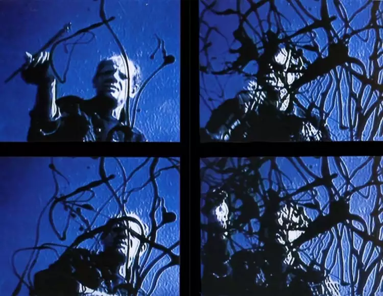 Джексон Поллок за работой