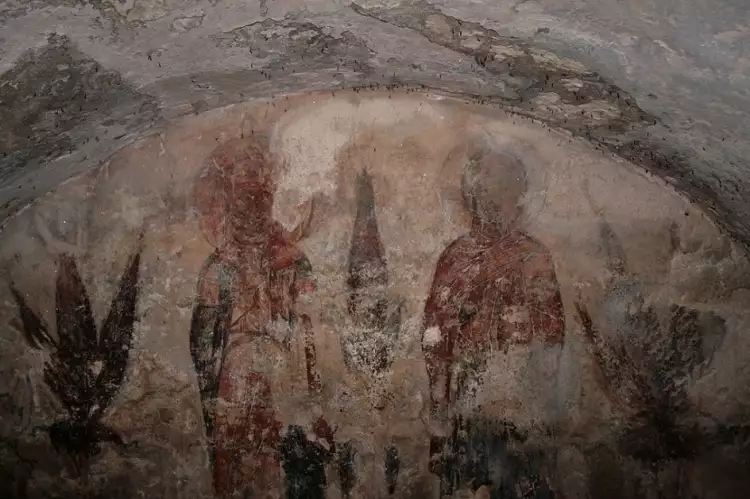 Искусство Древней Руси. Фреска в нише северной стены церкви Бориса и Глеба в Кидекше, XII век Искусство Древней Руси. Фреска в нише северной стены церкви Бориса и Глеба в Кидекше, XII век