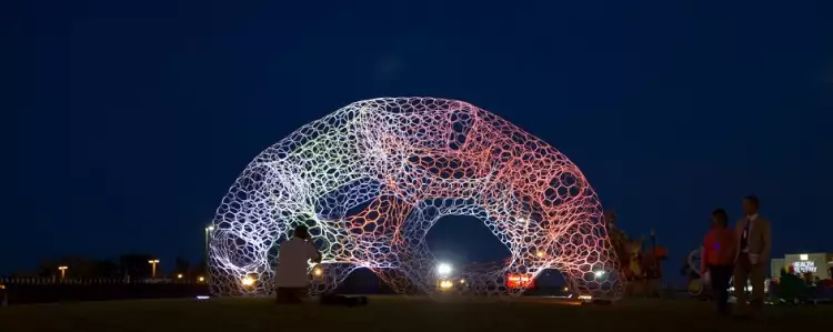 Солнечное искусство. Лаборатория Loop.pH. Работа «Купол SOL», XXI век Солнечное искусство. Лаборатория Loop.pH. Работа «Купол SOL», XXI век