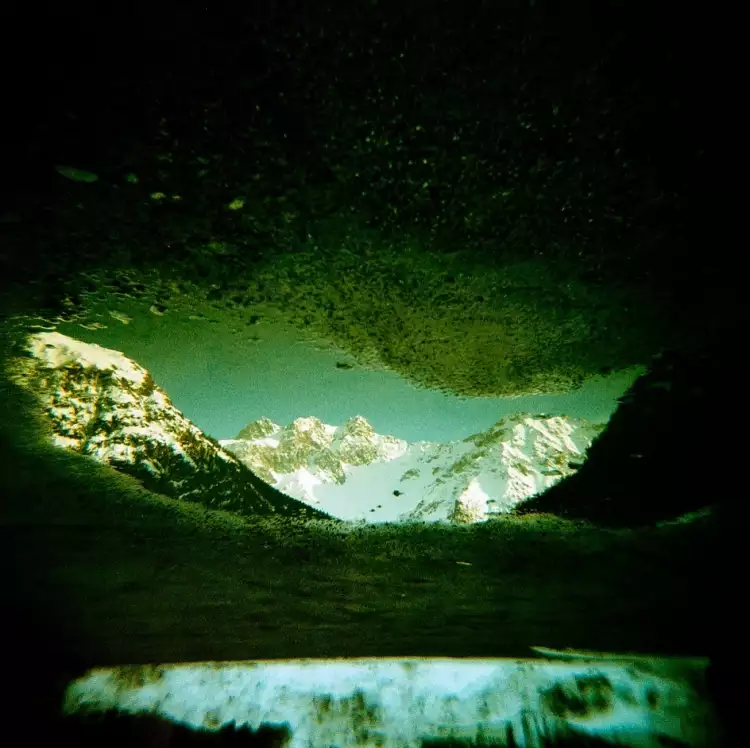 Ломография. Дэниэл Дженнсон. «В ожидании весны», 2012