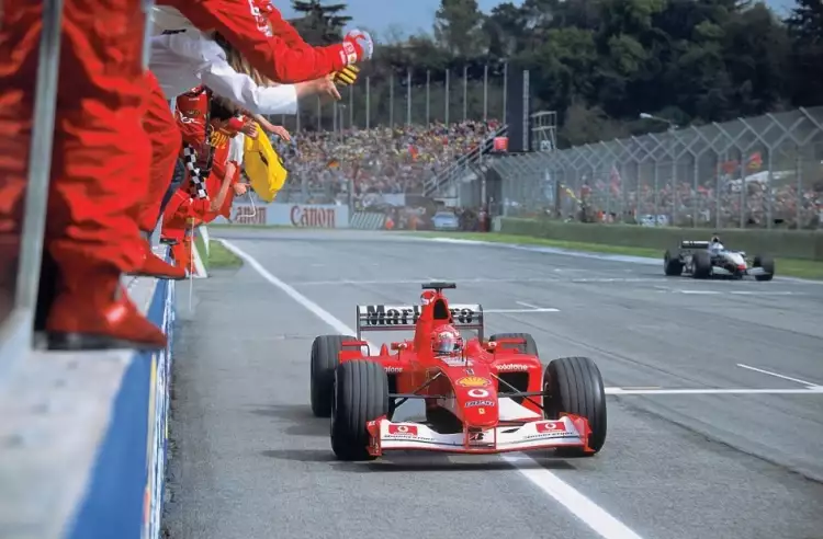 Шумахер на Ferrari F2002
