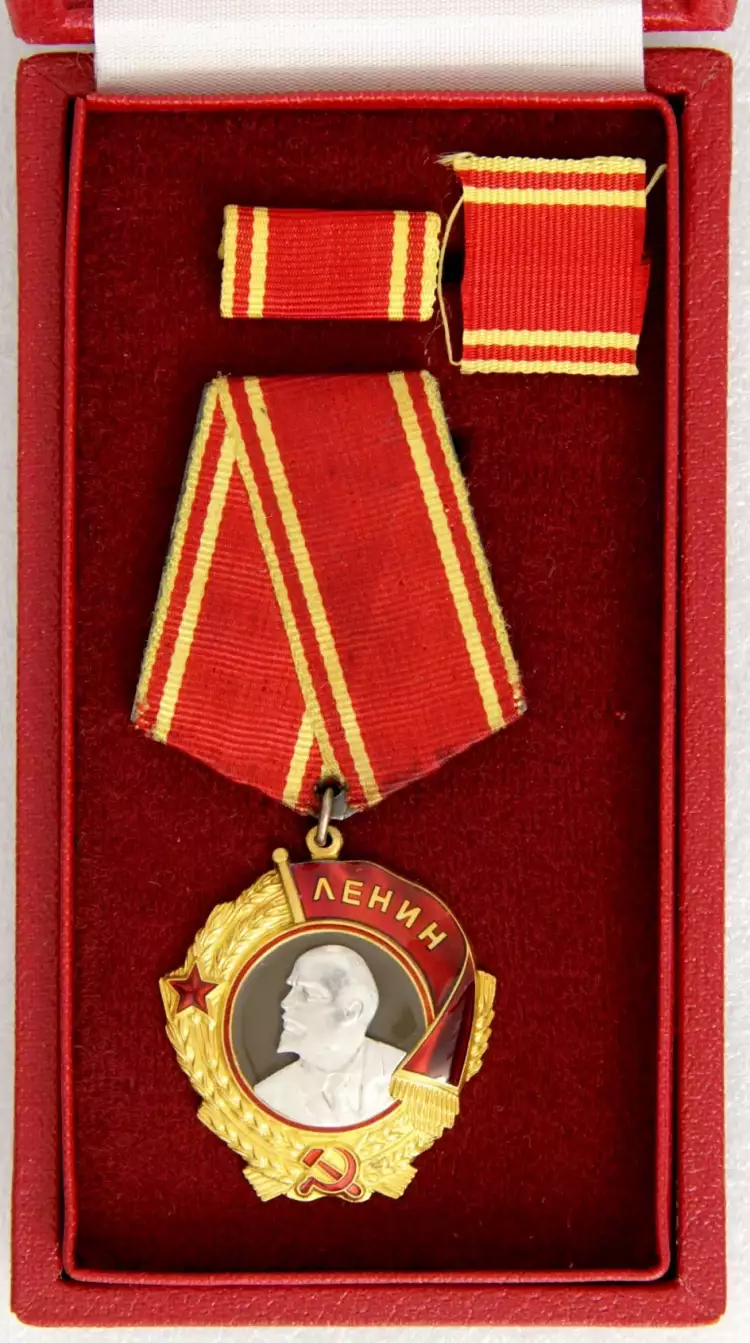 Орден Ленина на колодке Орден Ленина на колодке