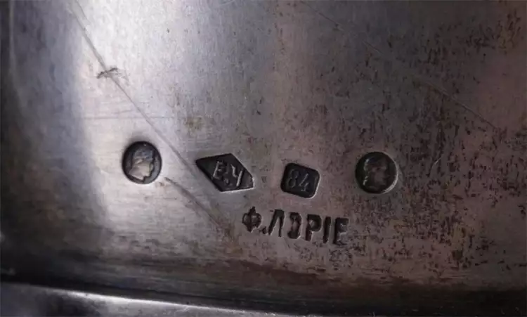 Die Firma Lorie. Fabrikmarke Die Firma Lorie. Fabrikmarke