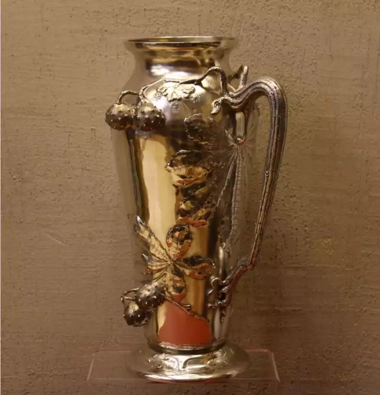 Пробы серебра. Ваза «Каштан», серебро 830 пробы, литьё, чеканка, золочение, Берлин, 1890-1910 гг.