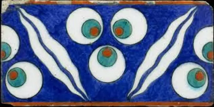 Изник. Мотив Чинтамани