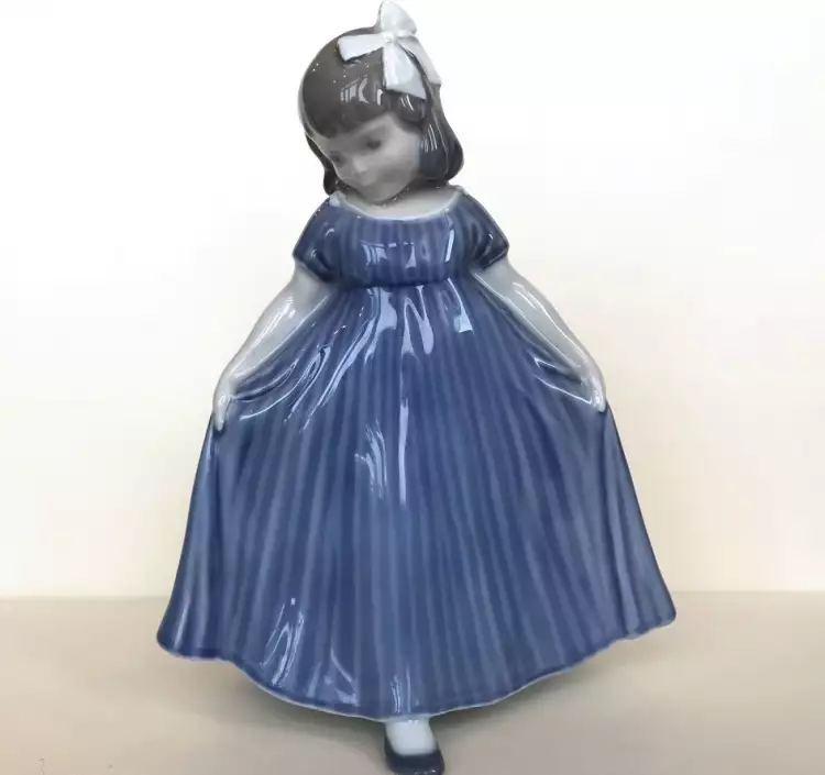 Royal Copenhagen. Фарфоровая статуэтка