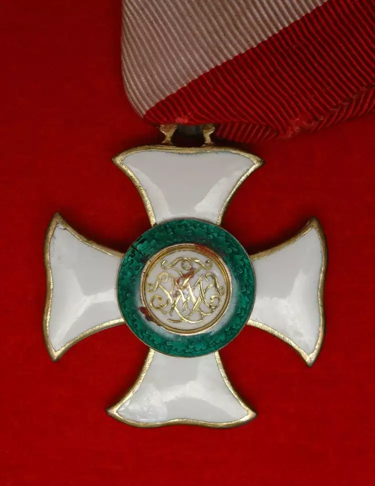 L'Ordre militaire de Marie-Thérèse. Insigne de chevalier, revers, XVIIIe siècle