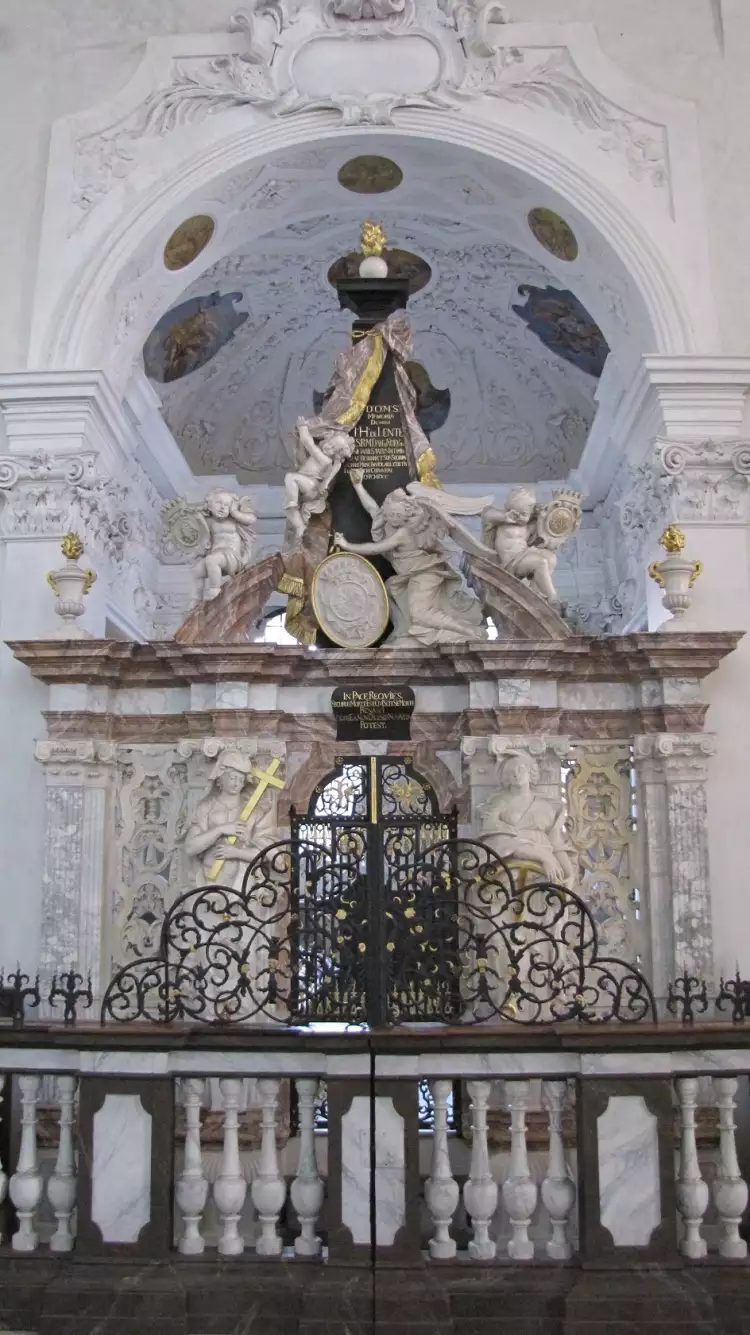 Томас Квеллинус. Часовня Гуго фон Ленте, 1706