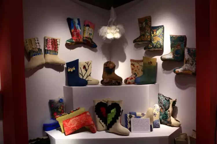 Дизайнерские валенки