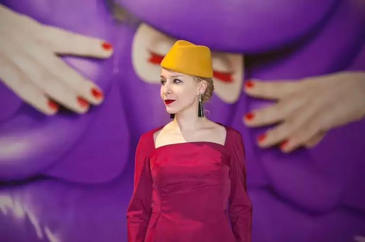 Самые перспективные художники по версии Forbes. Художница Саша Фролова