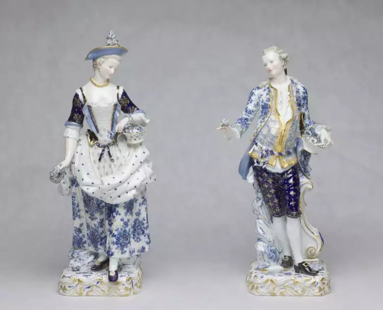 Мейсенский фарфор XIX века. Парные скульптуры «Дама и кавалер», середина XIX века