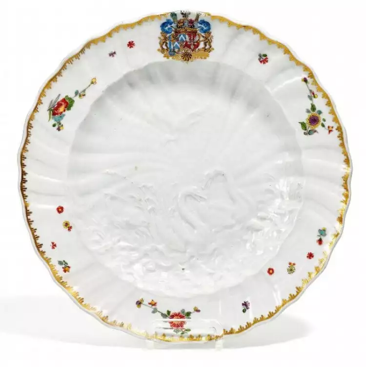 Meissen Porcelain. Porcelain plate Meissen Porcelain. Porcelain plate
