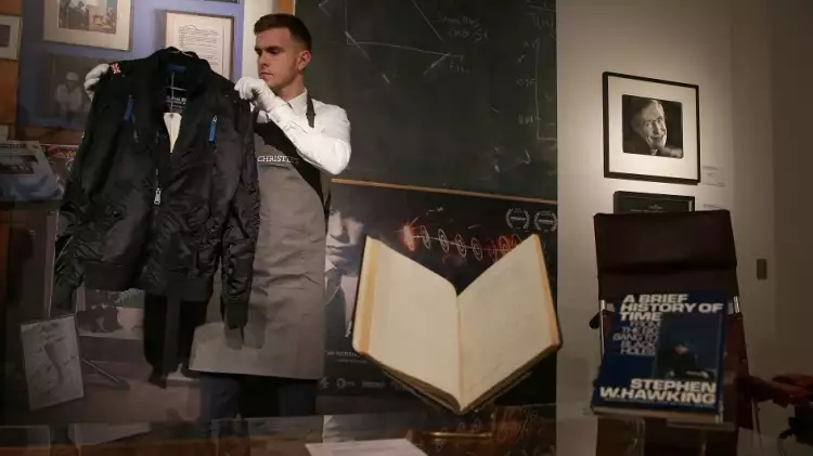 Куртка-бомбер