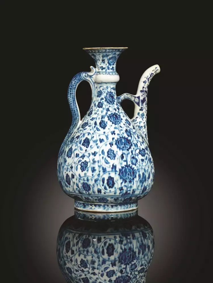 Изникский кувшин