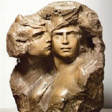 Скульптура «Шепот» Степан Эрьзя, 1922 г.