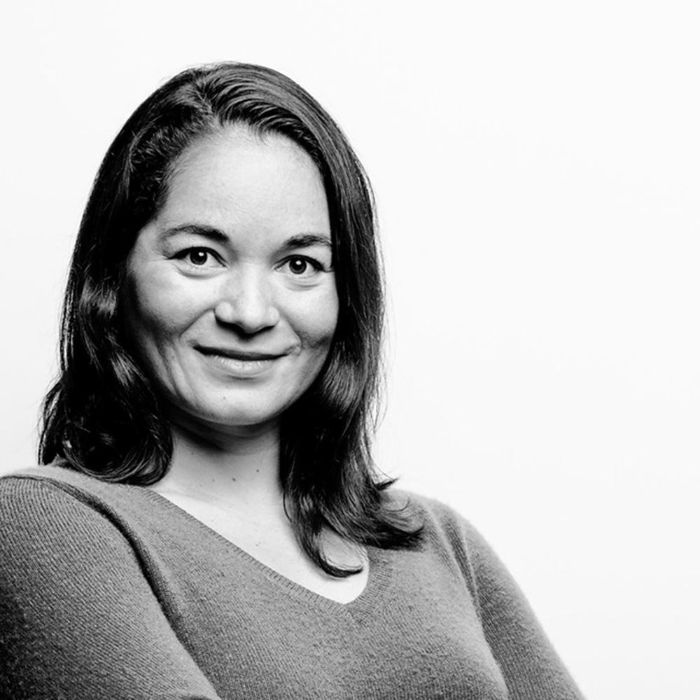 Эрин Хэнсон (1981) - фото 1