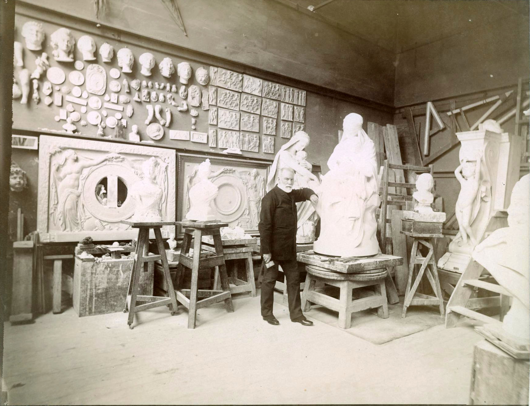 Eugène Guillaume (1822 - 1905) - photo 1