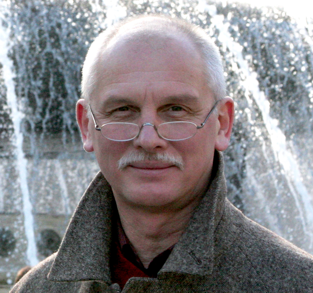 Владимир Анатольевич Арефьев (1949) - фото 1