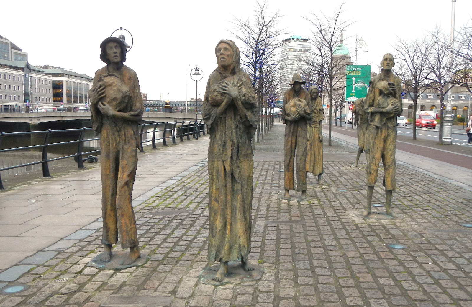 Edward Delaney (1930 - 2009) - photo 1