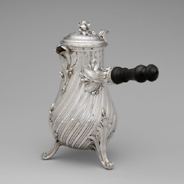 Серебряные изделия Франции XVII-XVIII века. Кофейник, серебро, 1757 г.