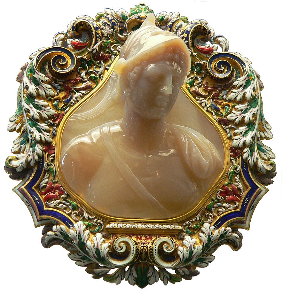 Камея — вид ювелирных украшений: что такое камея, особенности изготовления,история. Камея как техника декоративно-прикладного искусства