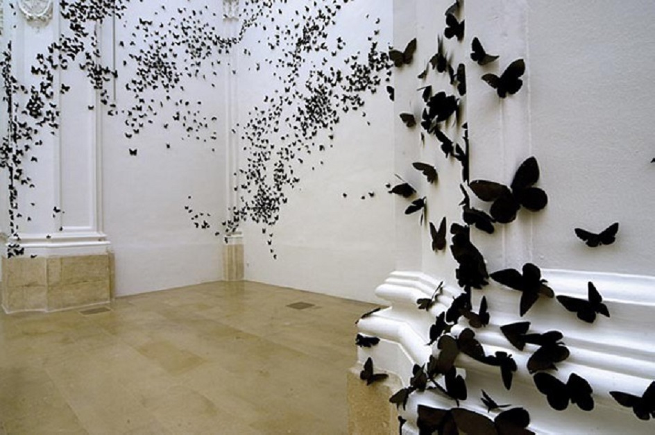 Инсталляция. Карлос Аморалес. Black Cloud, XXI век