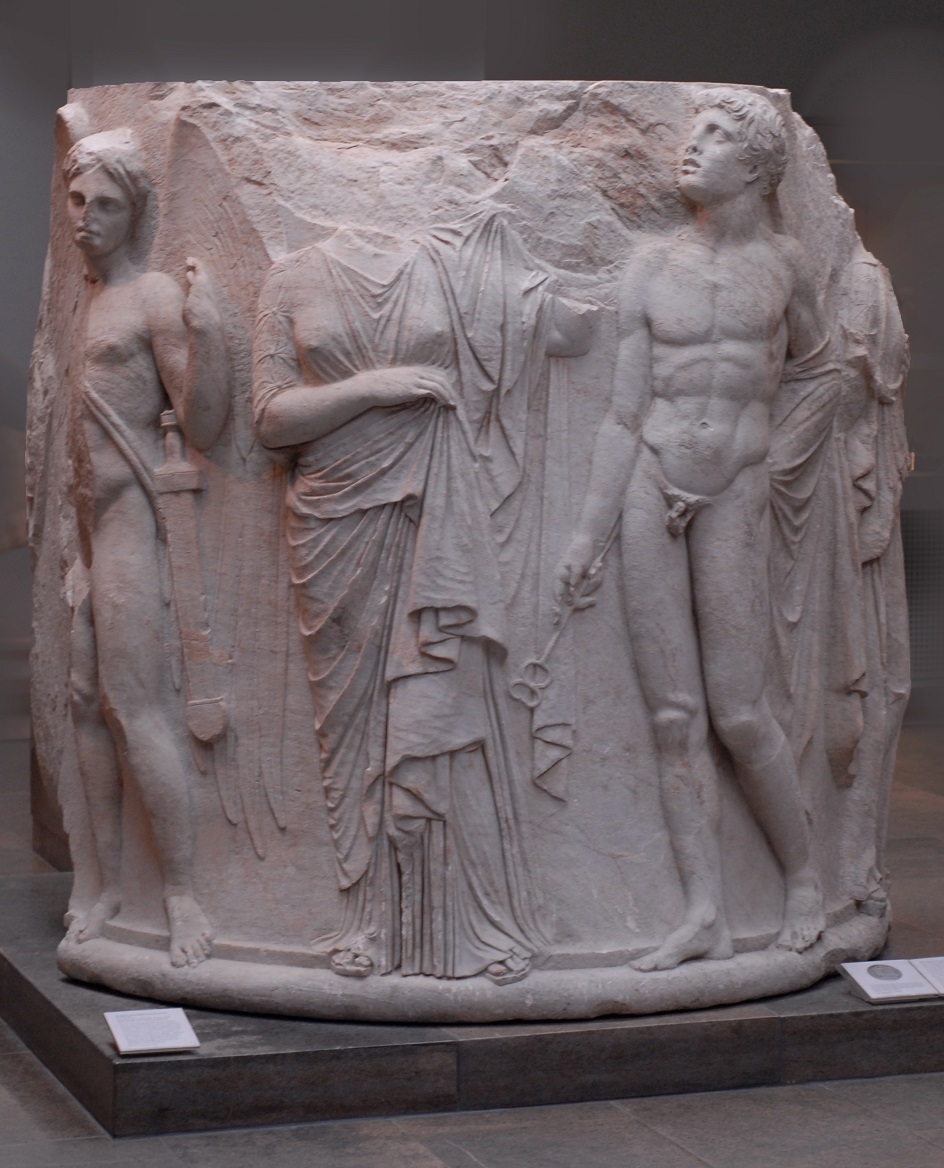 Скульптура. Основание колонны из Храма Артемиды, IV век до нашей эры