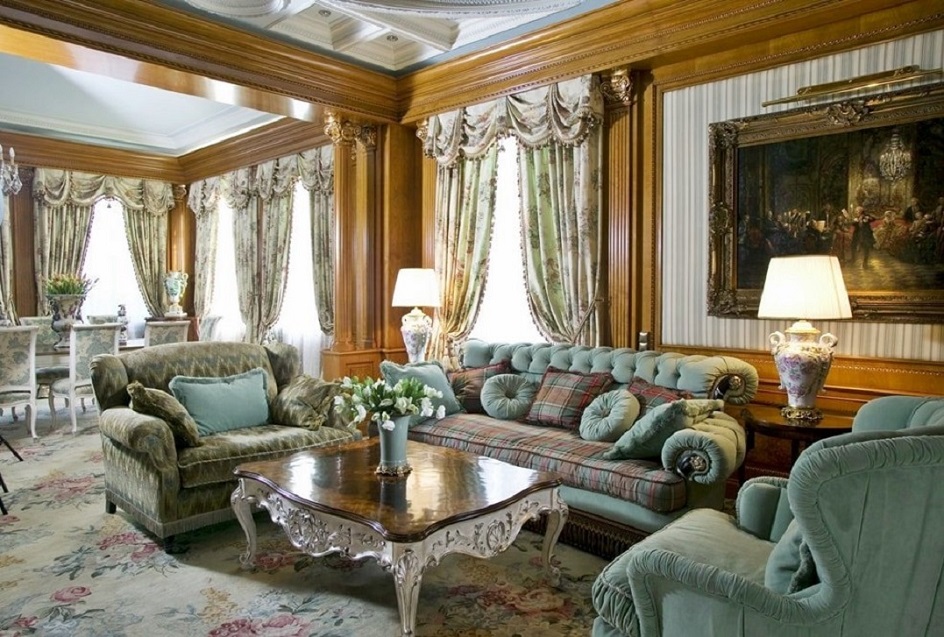 Викторианский стиль. Интерьер в викторианском стиле. Гостиная со столовой