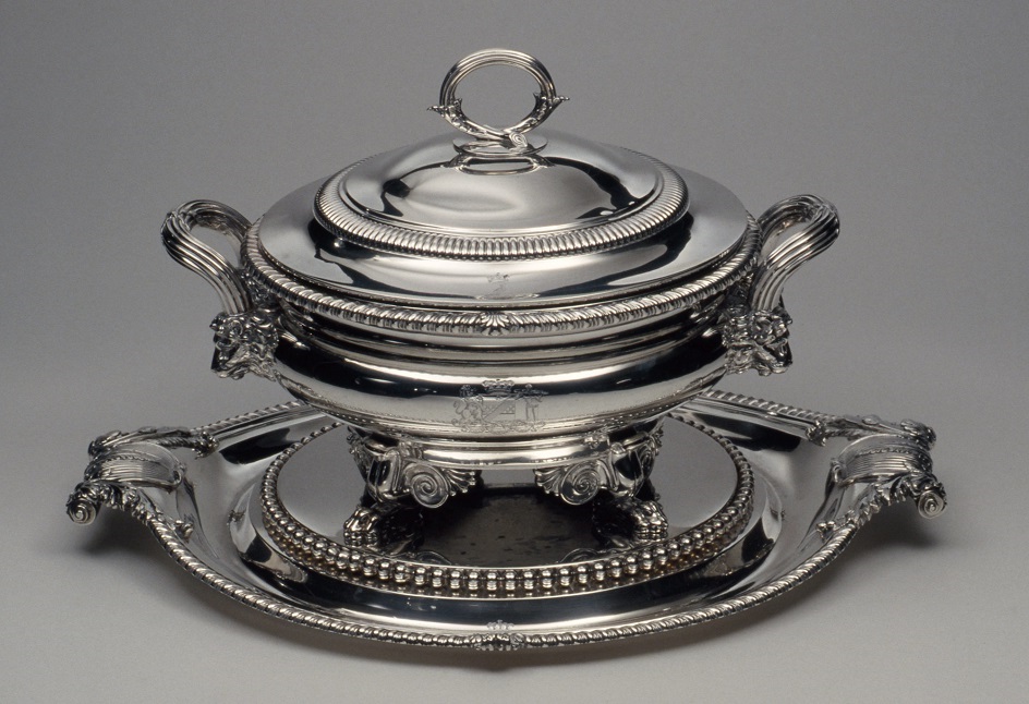 Пробы и клейма серебра. Супница с крышкой и подставкой, серебро, Великобритания, 1806 г.
