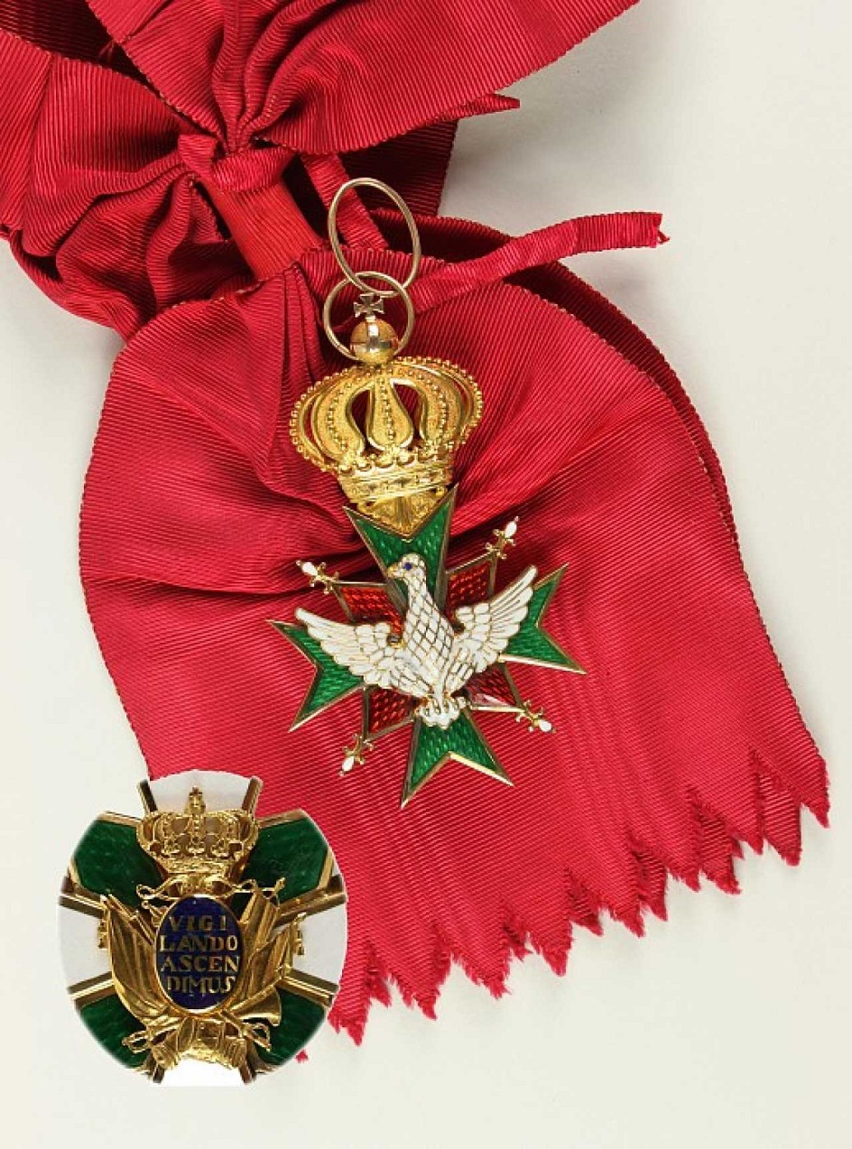 Орден Белого Сокола. Командорский крест и орденская лента