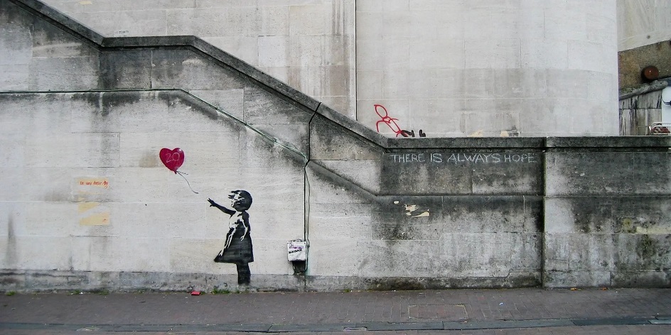 Современное искусство. Бэнкси. Граффити «Девочка с воздушным шаром», 2002