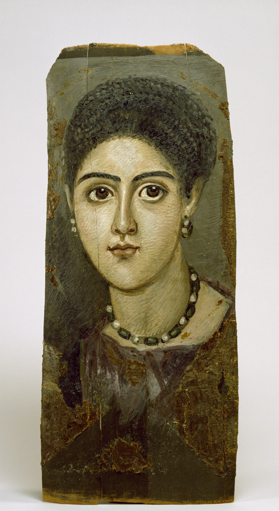 Фаюмский портрет. Женщина, жившая в эпоху правления римского императора Траяна, 98-117 гг. н. э.